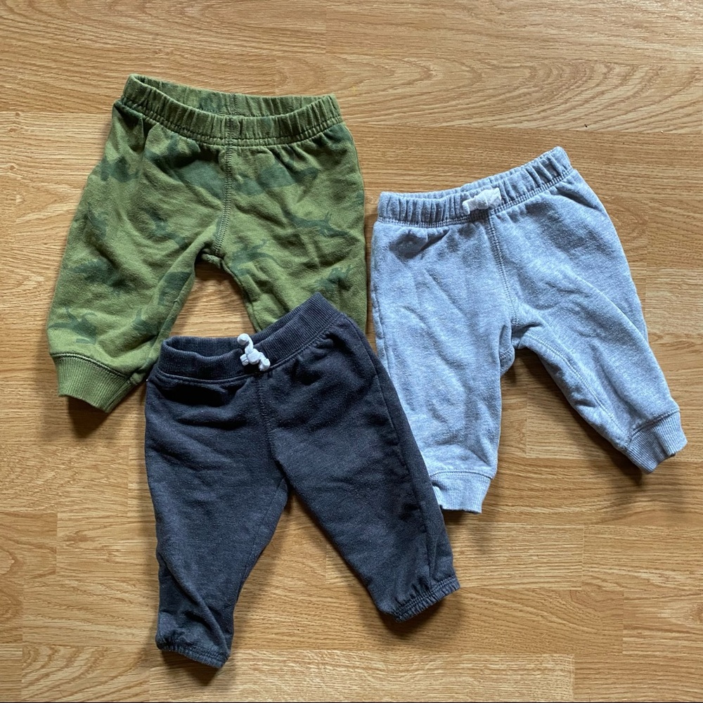 Bundle of 3 Joggers 👖